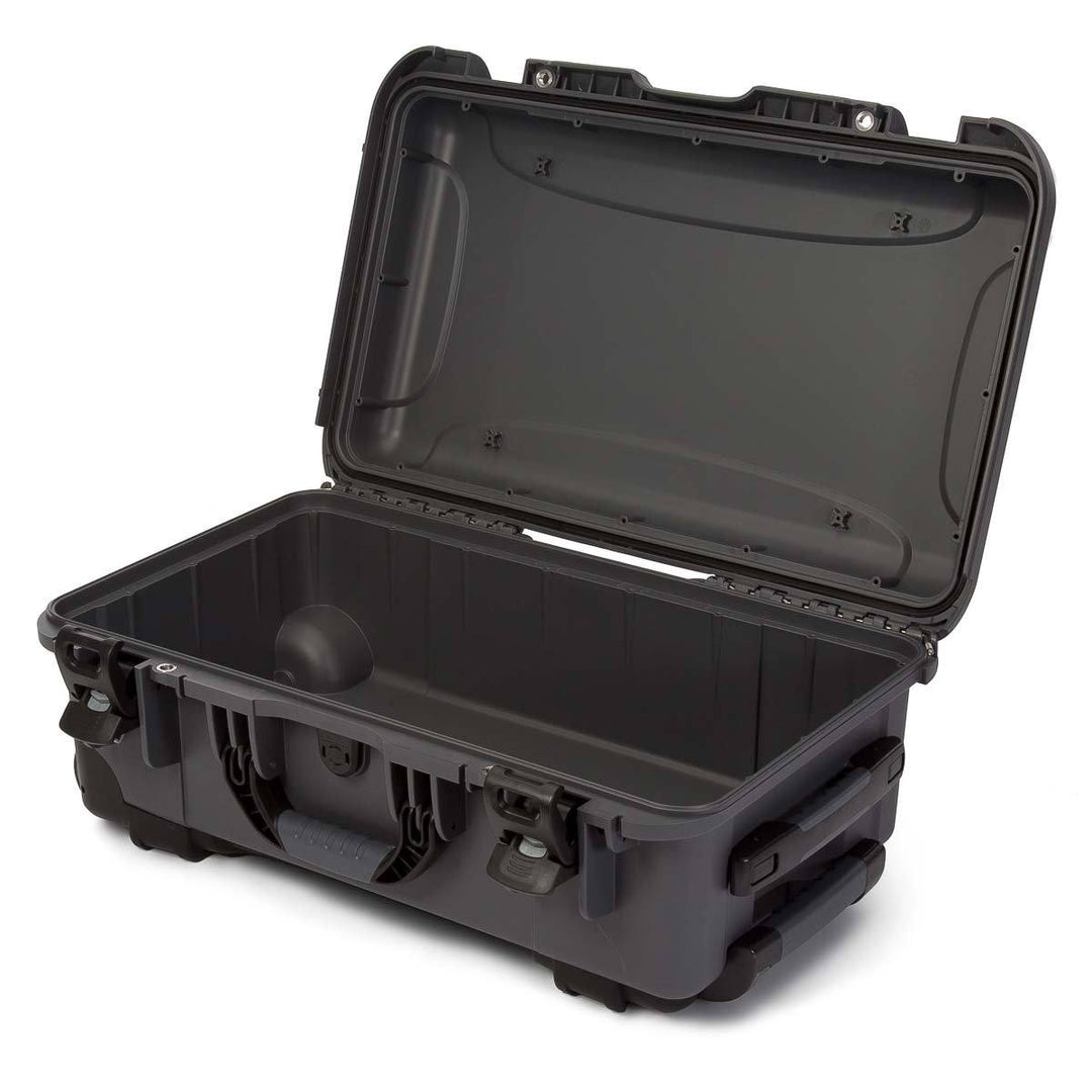 NANUK 935 Hard Case Best Travel Protection () – HardCases.ca